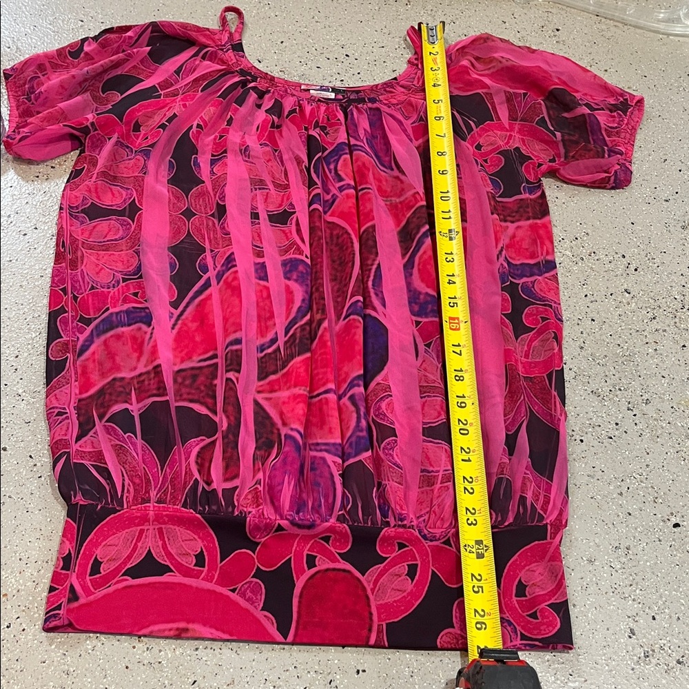 VTG BODY CENTRAL COLD SHOULDER SHORT SLEEVE ABSTRACT PRINT BLOUSE PINK PURP SZ M - Picture 15 of 16